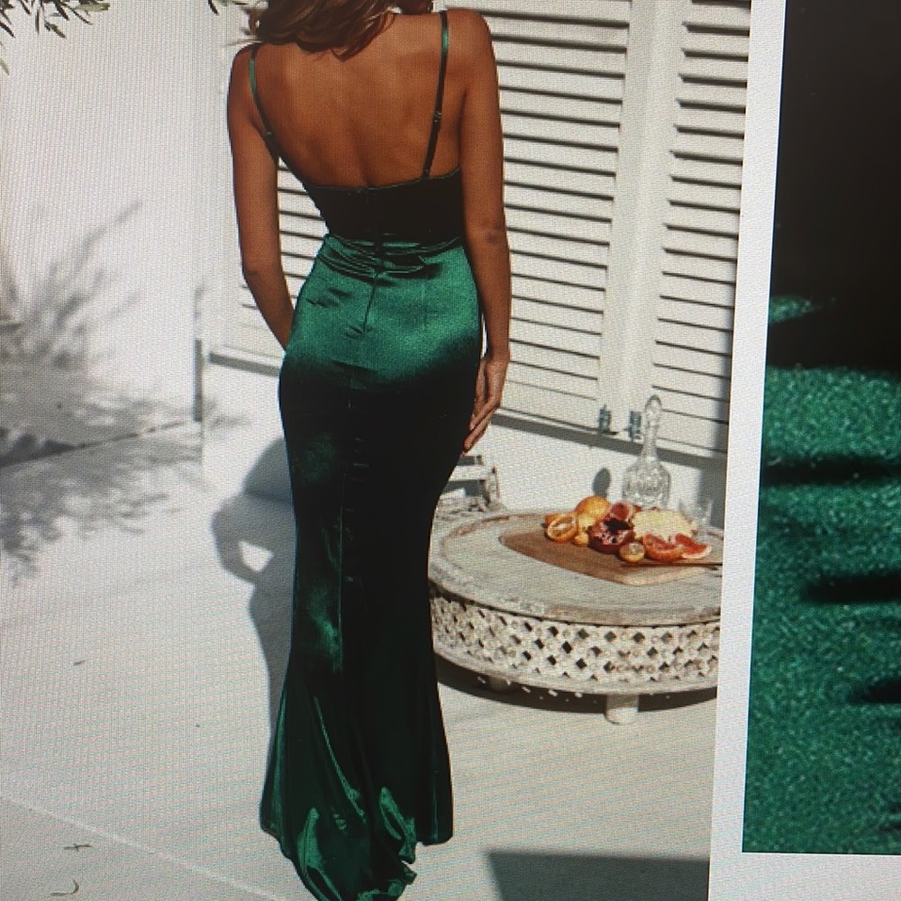 💚Maxi Dress💚 - Picture 2 of 5